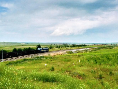 正藍(lán)旗萬創(chuàng)能源有限公司